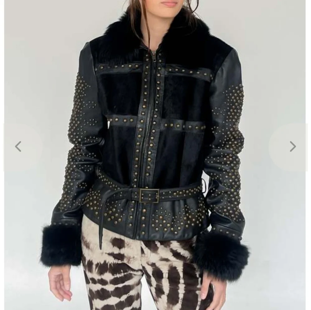 Cache Vintage Black Leather Jacket with Studs and Fur Sz 12 - Picture 14 of 14